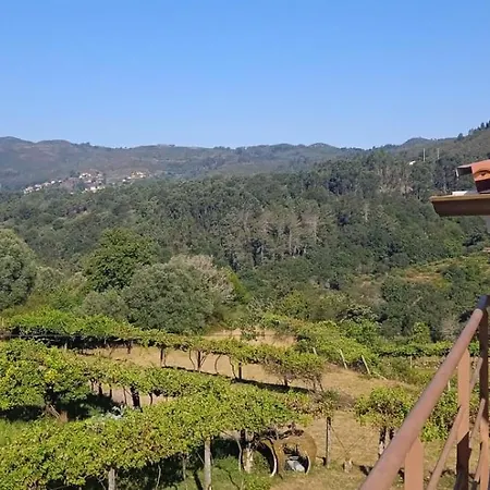 Dom wakacyjny Casa Vinograd *