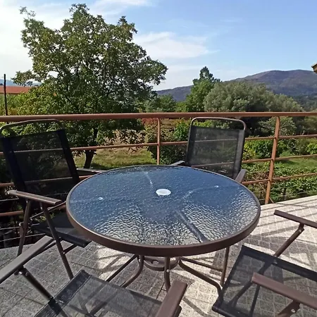 Dom wakacyjny Casa Vinograd *